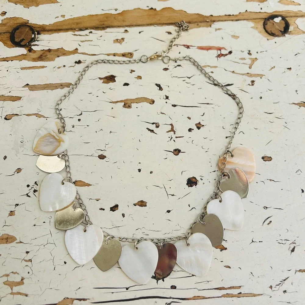 Silver Tone Mother of Pearl Shell Heart Charm Link Necklace Adjustable 19.5in